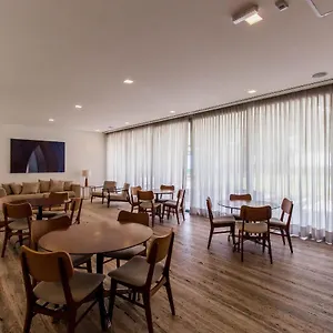 Edifício Triplo Apartamento